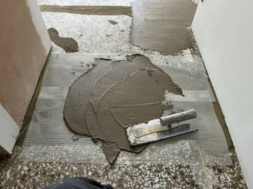 بازسازی کف با میکروسمنت