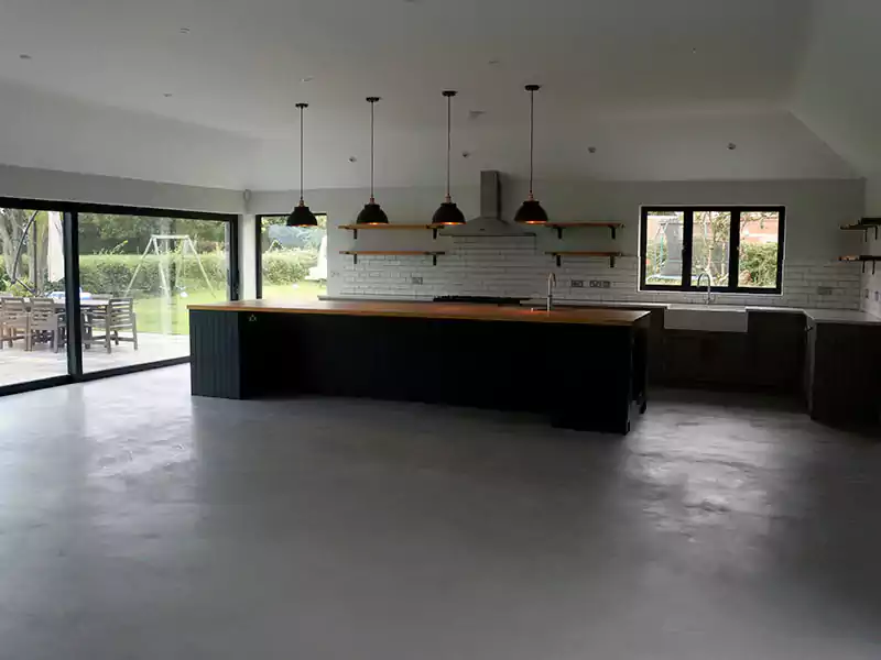 معایب میکروسمنت و نیاز به متخصص برای اجرا