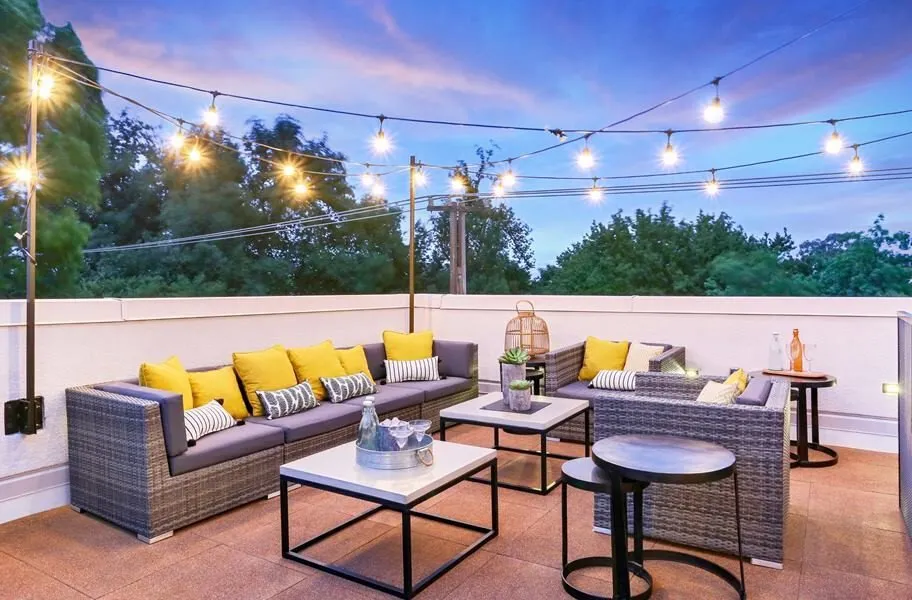 انتخاب کفپوش روف گاردن