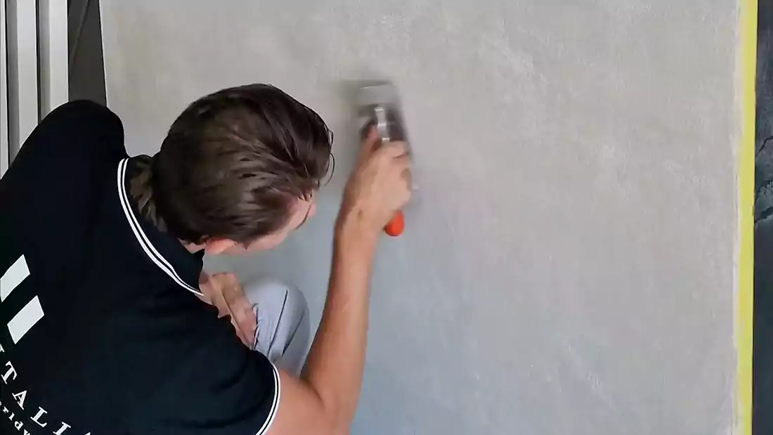 میکروتک به‌عنوان رنگ سیمانی اختصاصی و شاخص