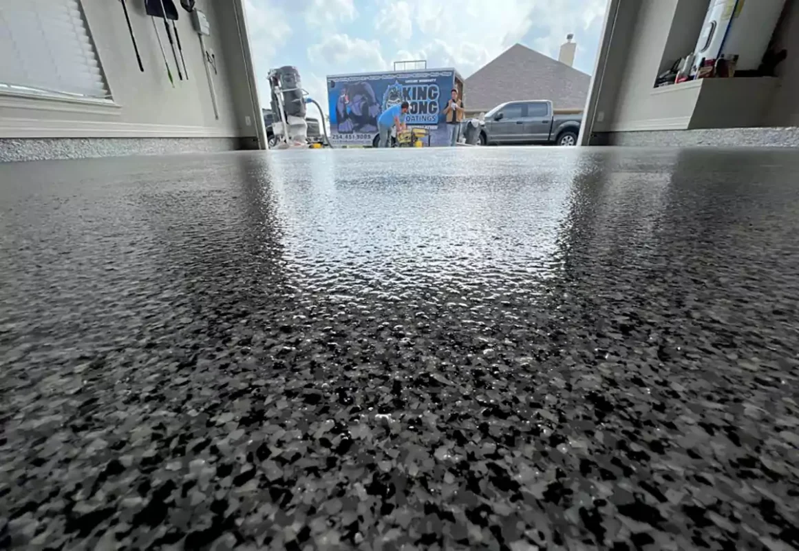 کف‌پوش مقاوم در برابر UV نور افتاب